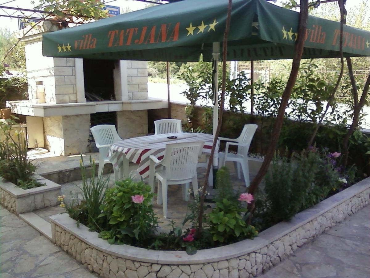 Rooms & Studio Villa Tatjana Супетар Стая снимка