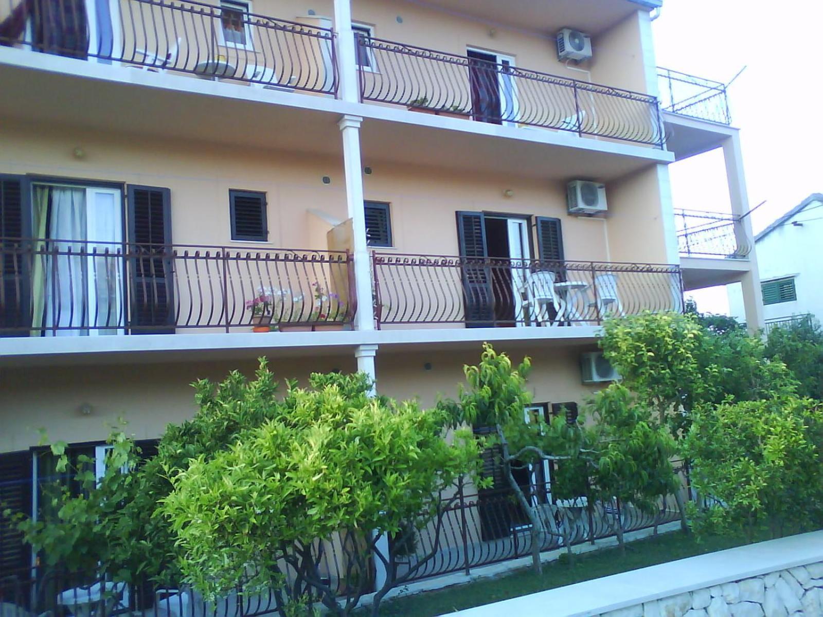 Rooms & Studio Villa Tatjana Супетар Екстериор снимка