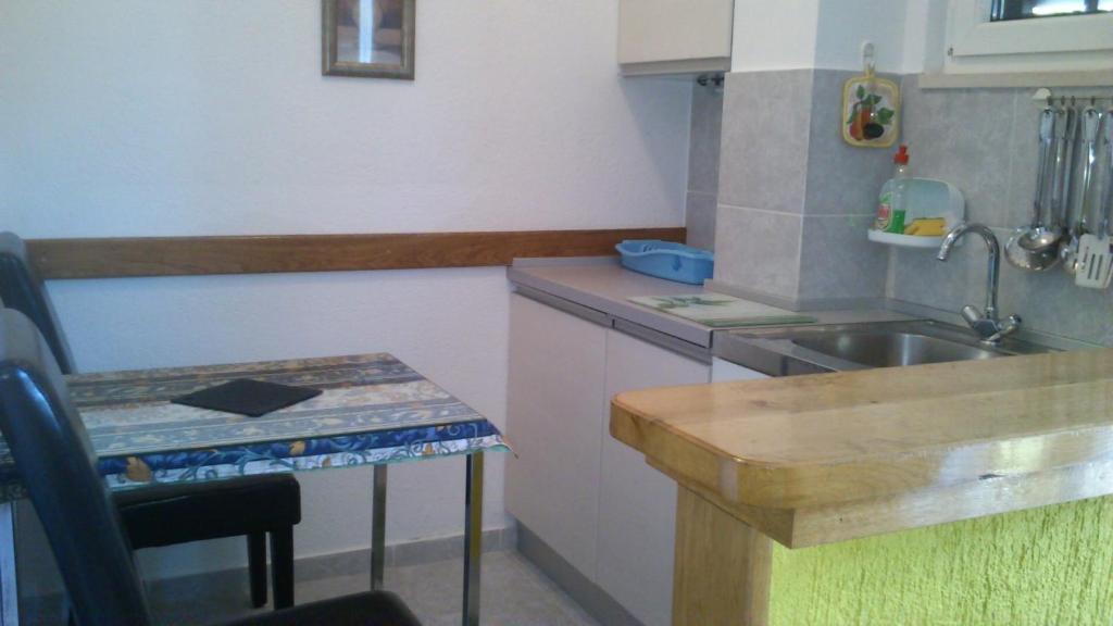 Rooms & Studio Villa Tatjana Супетар Стая снимка